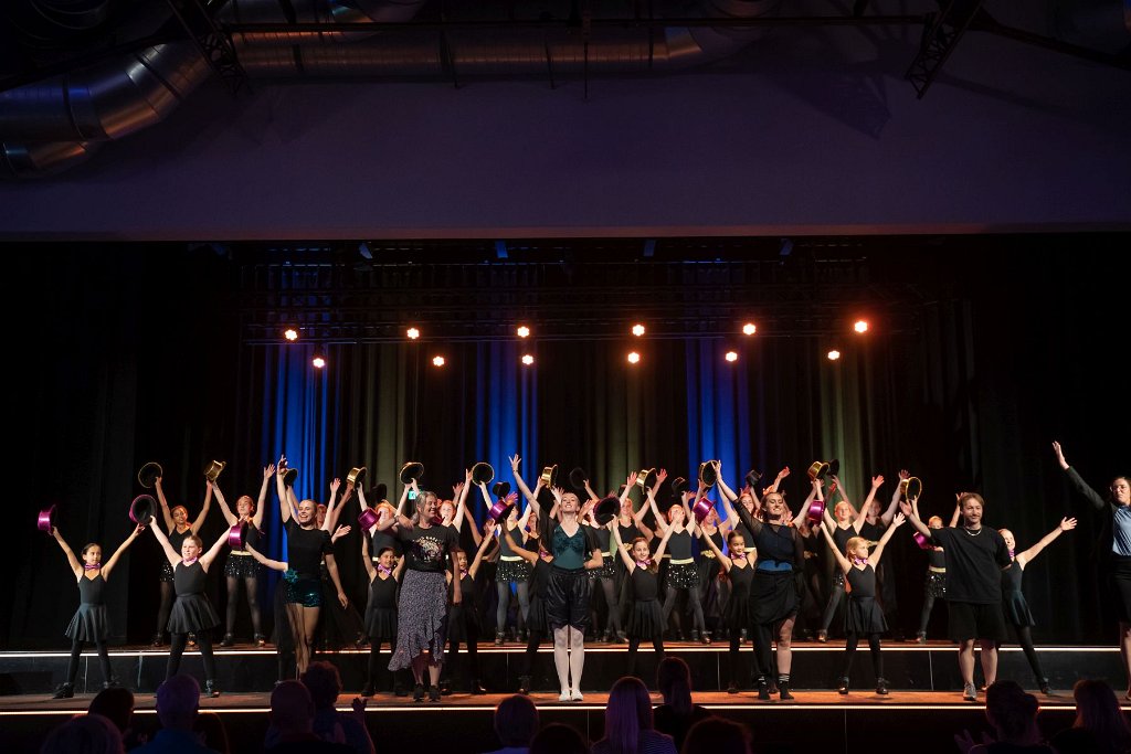 Show 30 440.jpg